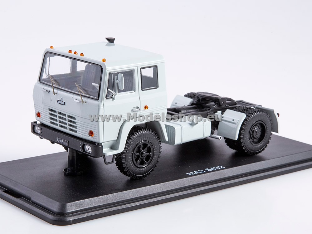 ModelPro 0219MP MAZ-5432 tractor truck, prototype /white/