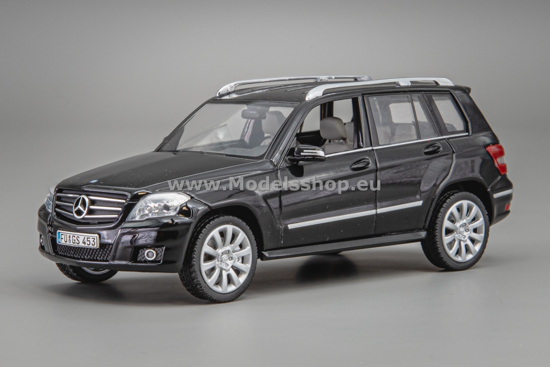 Schuco 07276 Mercedes-Benz GLK Sport. 2009 /obsidian black/