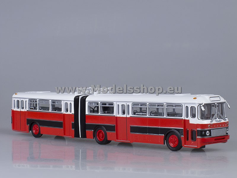 Ikarus-180 articulated bus, Bulgaria /red-black/