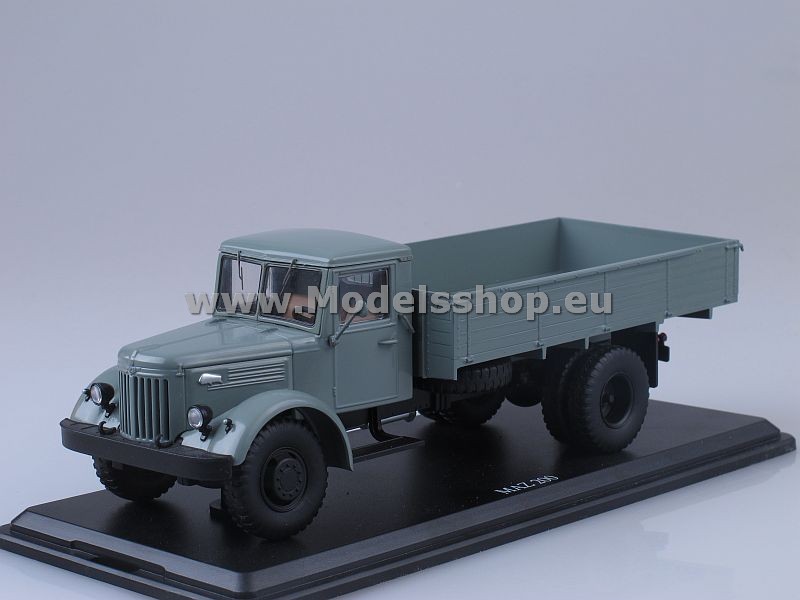 SSM1009 MAZ-200 flatbed truck /grey/