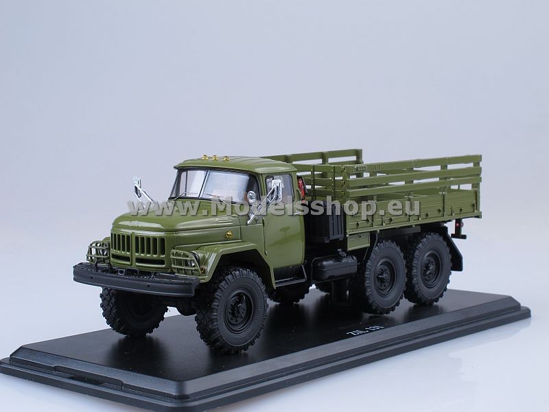 ZIL-131 flatbed truck /khaki/