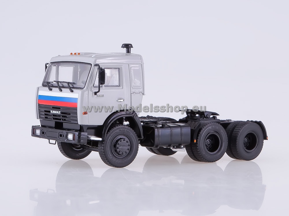 KAMAZ-54115 tractor truck /grey/
