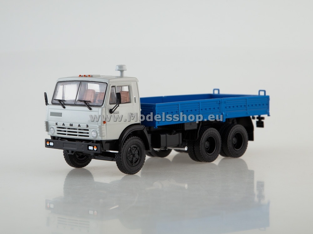 KAMAZ-5320 flatbed truck /grey-blue/