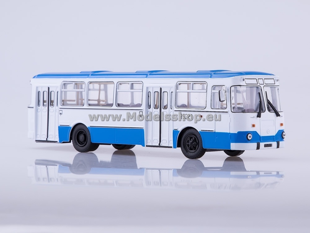 LIAZ 677m City-bus /white-blue/