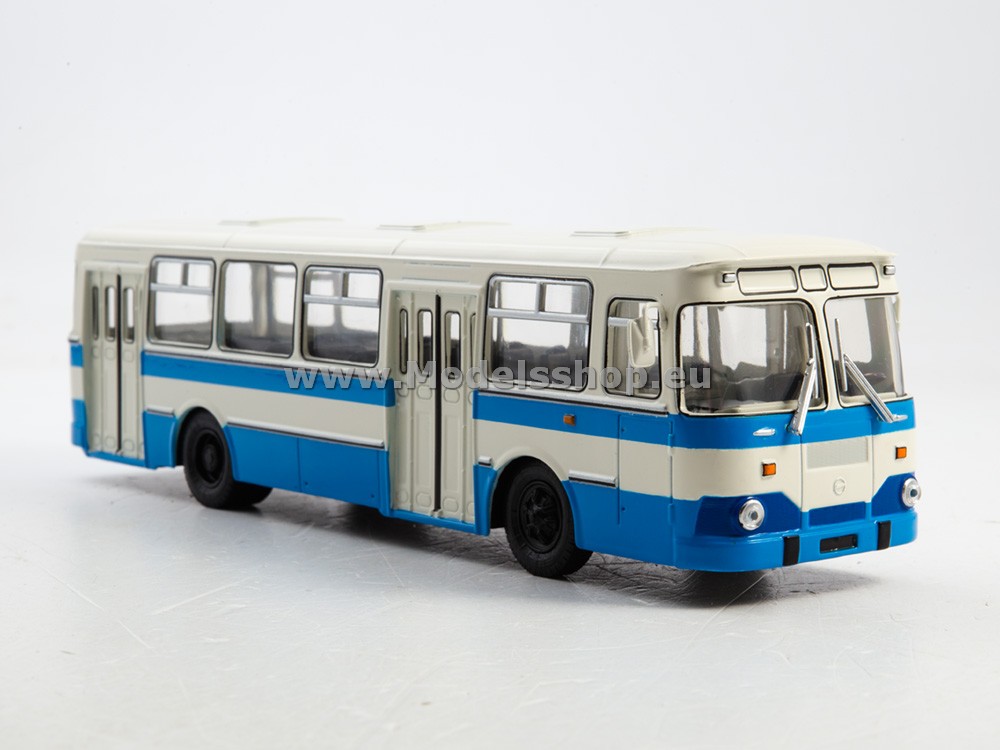 LIAZ-677M bus /white - blue/