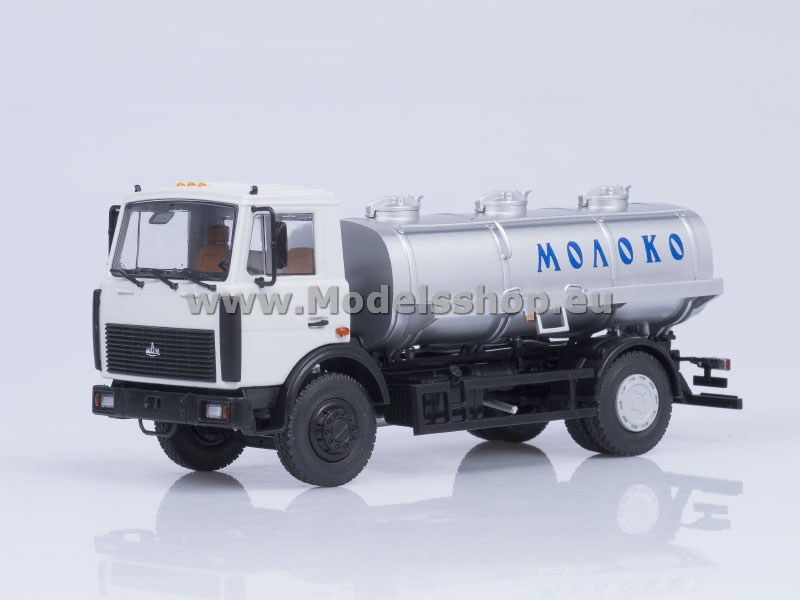 AI1061 MAZ-5337 milk tanker ACIP-7,7