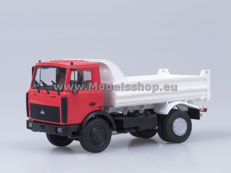 AI1065 MAZ-5551 dumper truck, later version /red-white/