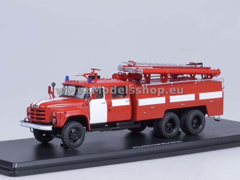 SSM1093 Fire engine AC-40 (ZIL-133GJa) white stripes