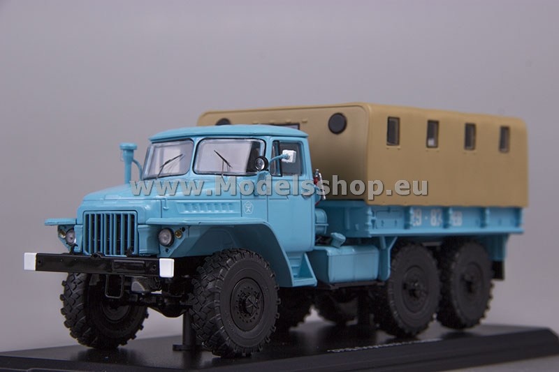 SSM1103 URAL-375D flatbed with tent /blue/