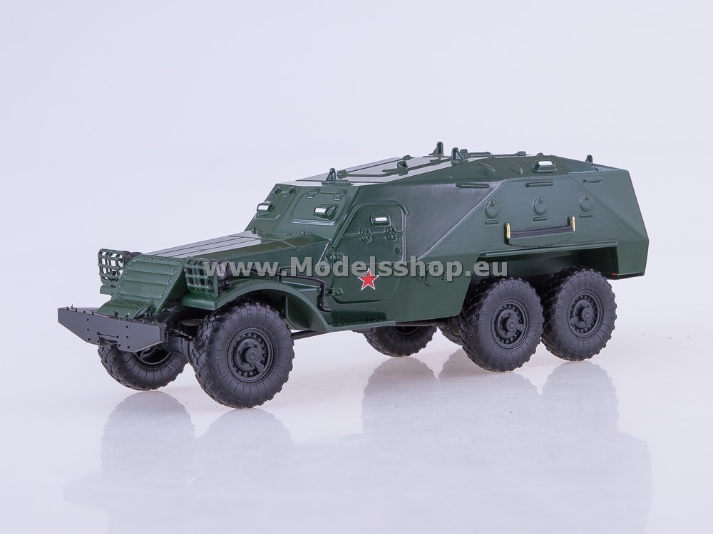 AI1134 Russian armored personnel carriers BTR-152K /green/