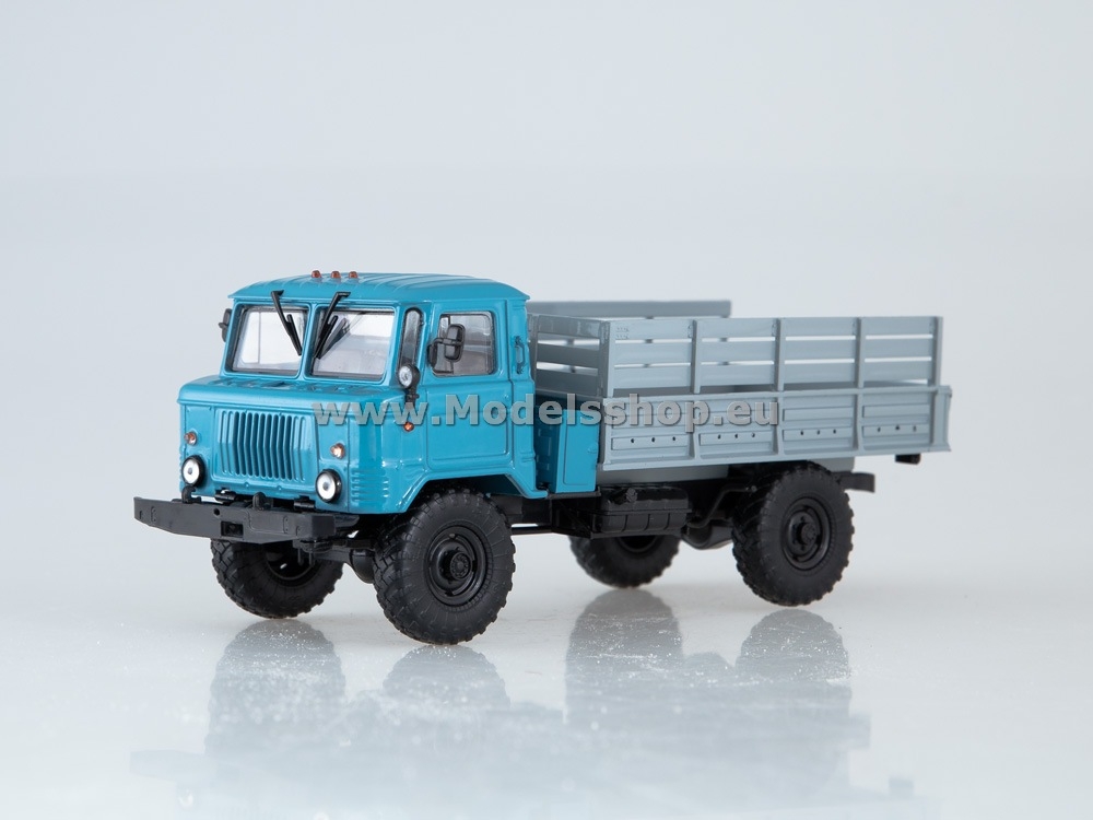 AI1135 GAZ-66 flatbed truck /blue-grey/