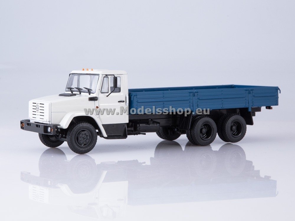 ZIL-133G4 flatbed truck /white-blue/