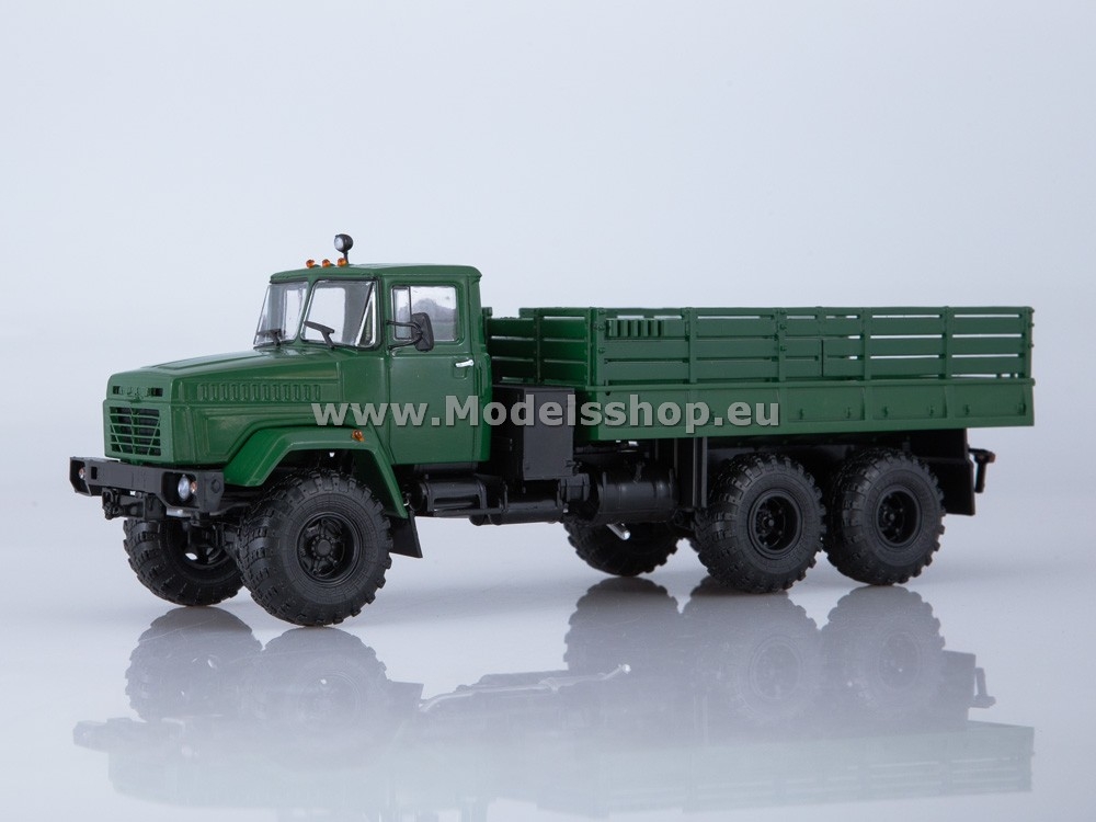 AI1183 KRAZ-260 flatbed truck (later version) /green/