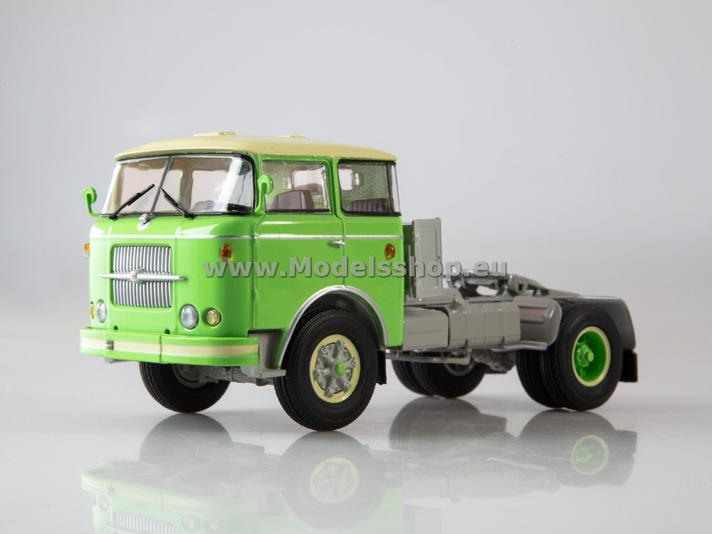 Skoda-Liaz-706 RTTN tractor truck /light green/
