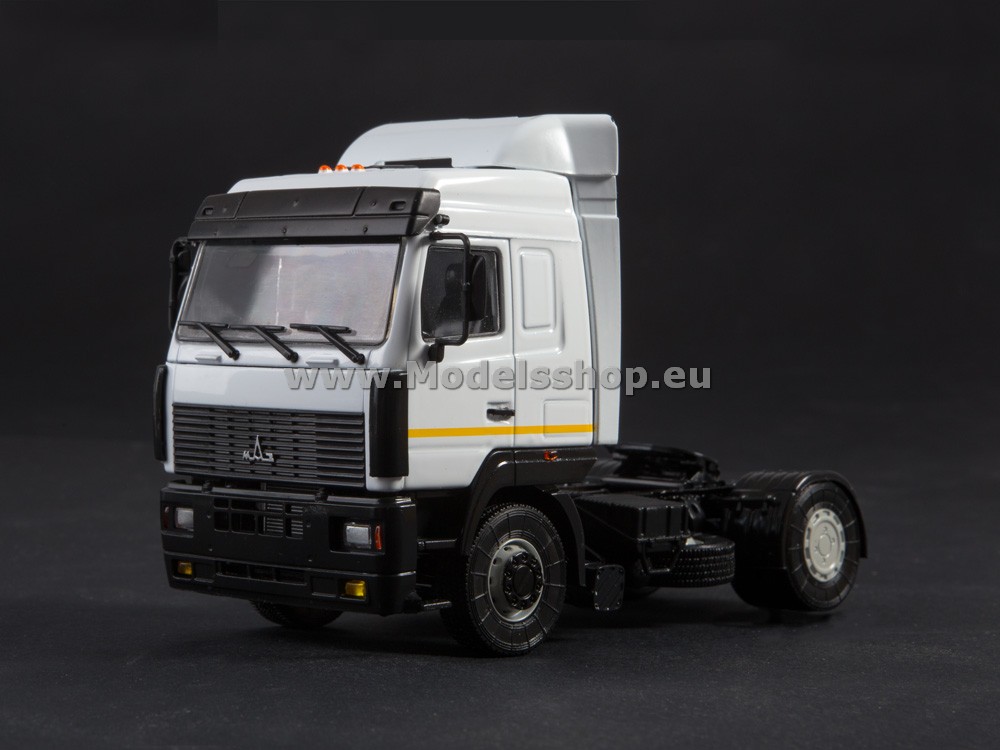 MAZ-5440 tractor truck /white/