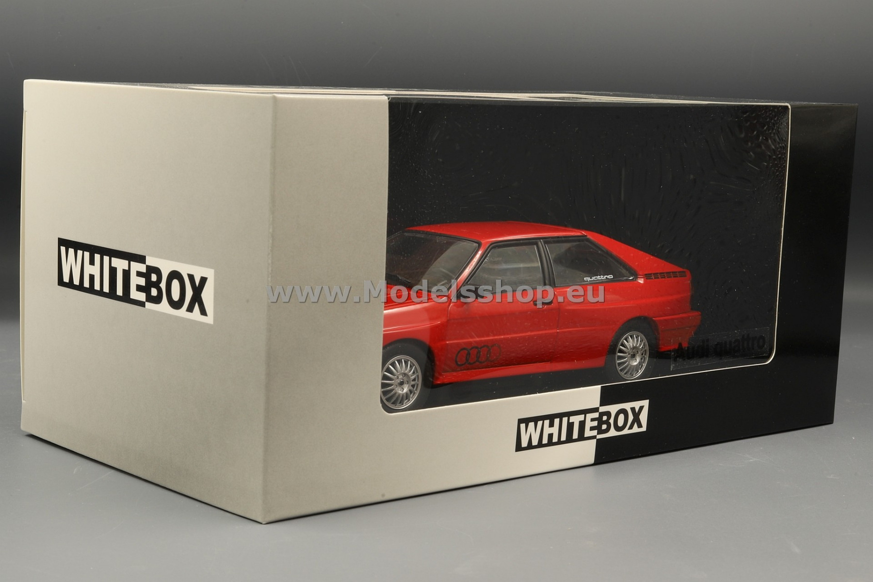 Audi Quattro乗用玩具 レッド Audi Quattro /red/