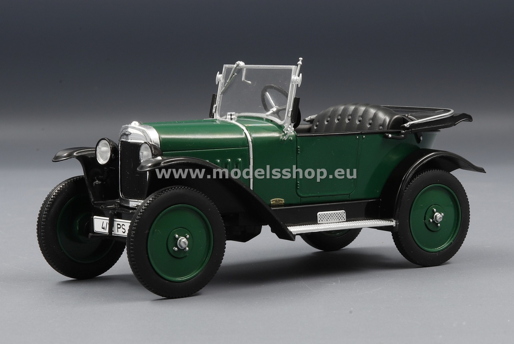 WhiteBox WB124100 Opel 4/12 PS cabriolet, 1924, RHD /green/