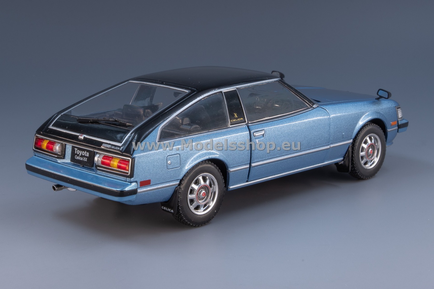 WhiteBox WB124155-O Toyota Celica XX, 1978 /light blue