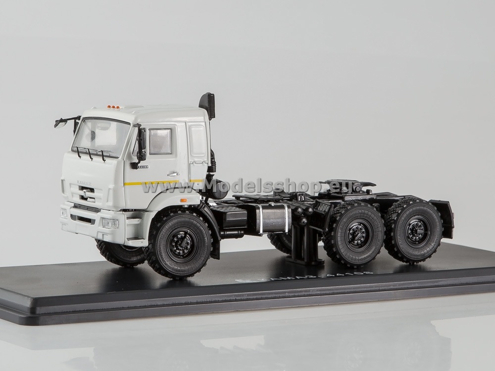 SSM1242 KAMAZ-44108 tractor truck /white/