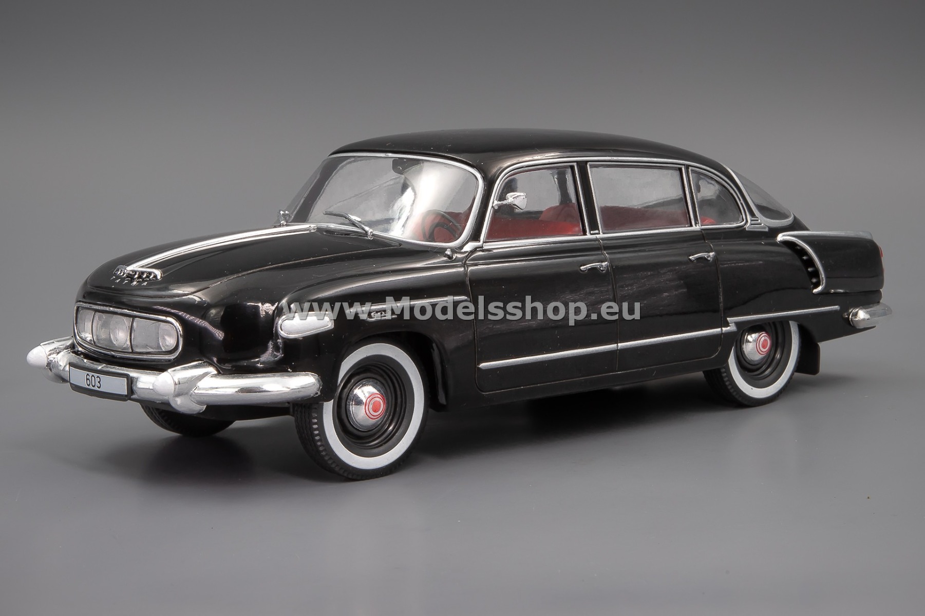 Whitebox WB124215 Tatra 603, 1956 /black/