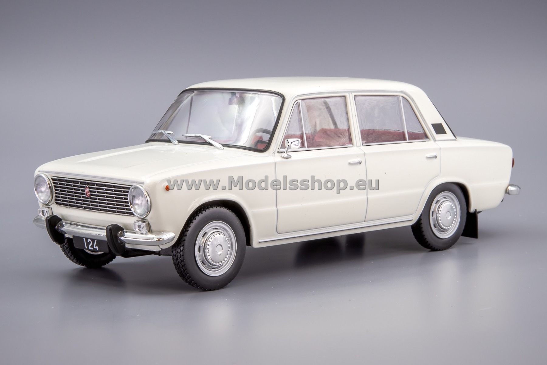 WhiteBox WB124230 Fiat 124, 1970 /white/