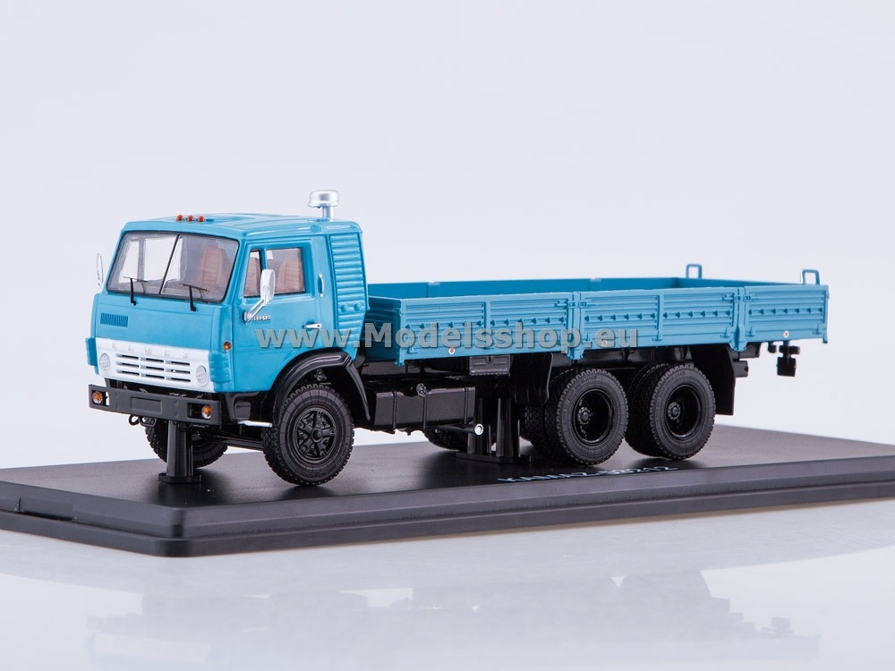 SSM1280 KAMAZ-53212 flatbed truck /blue/