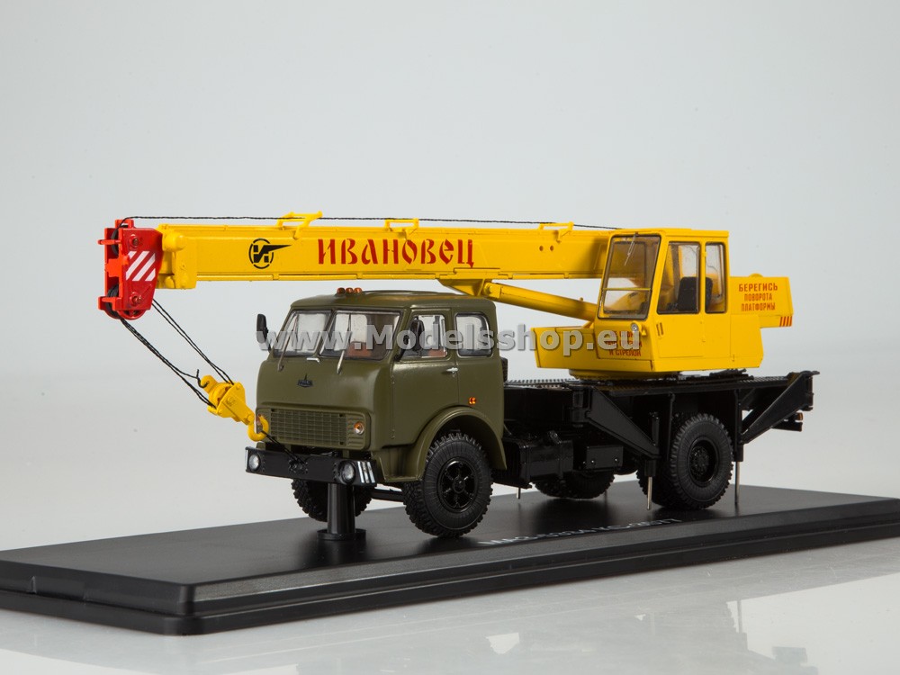 SSM1414 Truck crane KS-3577 (MAZ-5334) /khaki-yellow/
