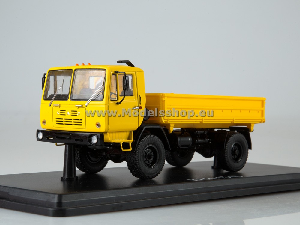 SSM1431 KAZ-4540 „Kolhida” agricultural dump truck /yellow/