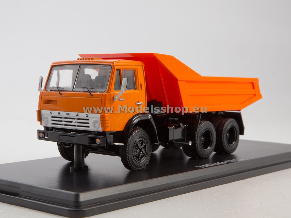 KAMAZ-5511 dump truck /orange/