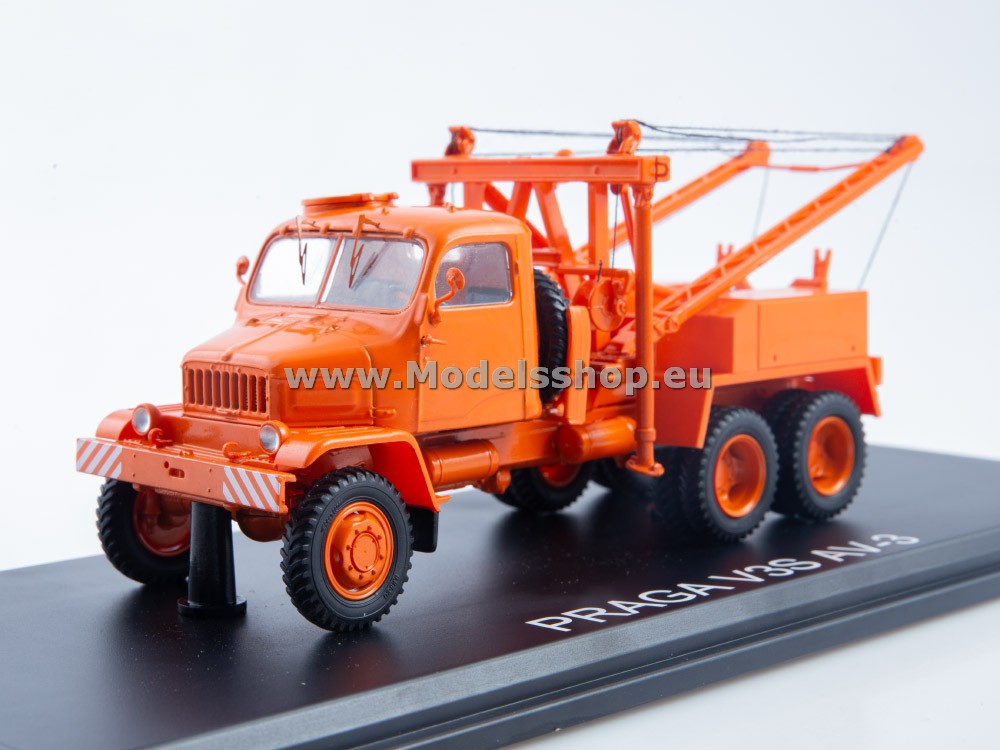 SSM1484 Praga V3S AV-3 tow truck /orange/