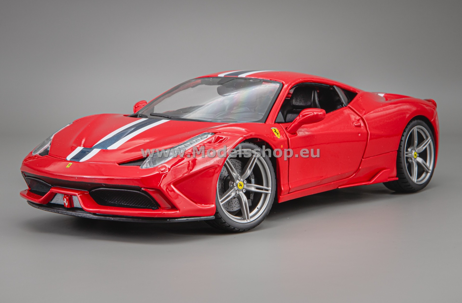 Bburago Ferrari 458 Speciale /red/ 18-16002