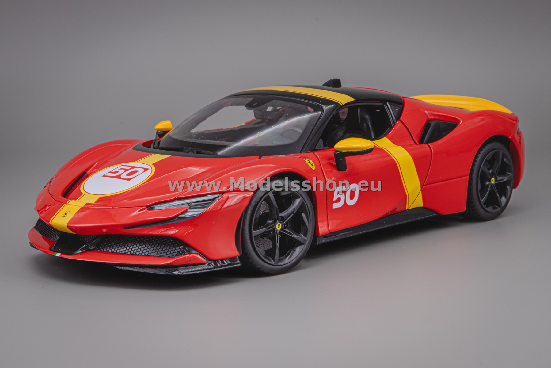 Bburago Ferrari SF90 Stradale No.50 Le Mans 24h /red/