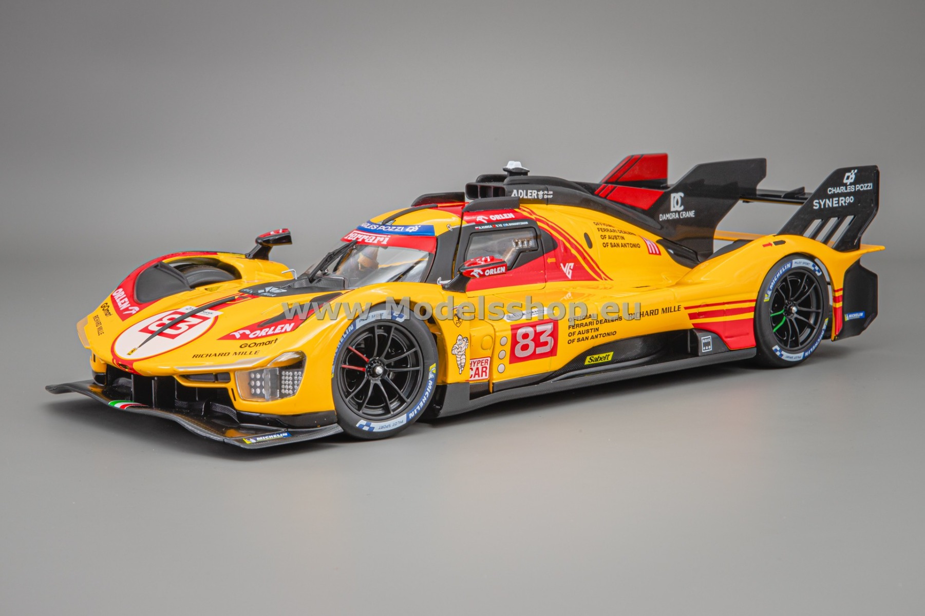 Bburago Ferrari 499P No. 83 24h Le Mans 2024, Team AF Corse, Robert Kubica / Robert Shwartzmann / Yifei Ye 18-16304