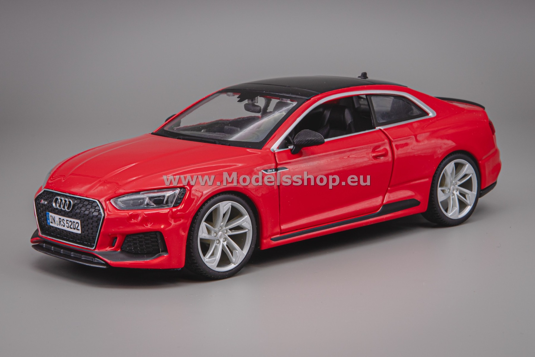 Bburago Audi RS 5 Coupe, 2019 /red/