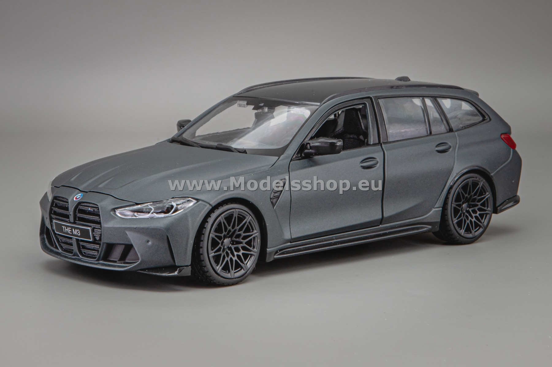 BBU18-21112GREY BMW M3 Touring (G81), 2023 /matte - dark gray/ Bburago
