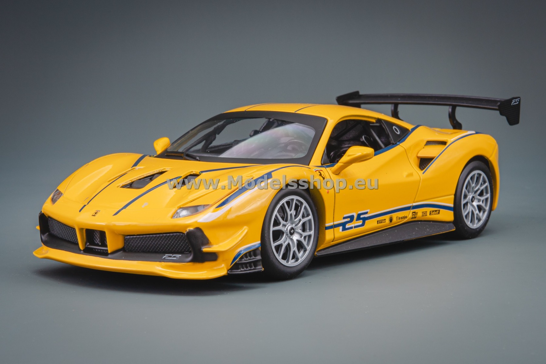 Bburago Ferrari 488 Challenge, No.25 /yellow/