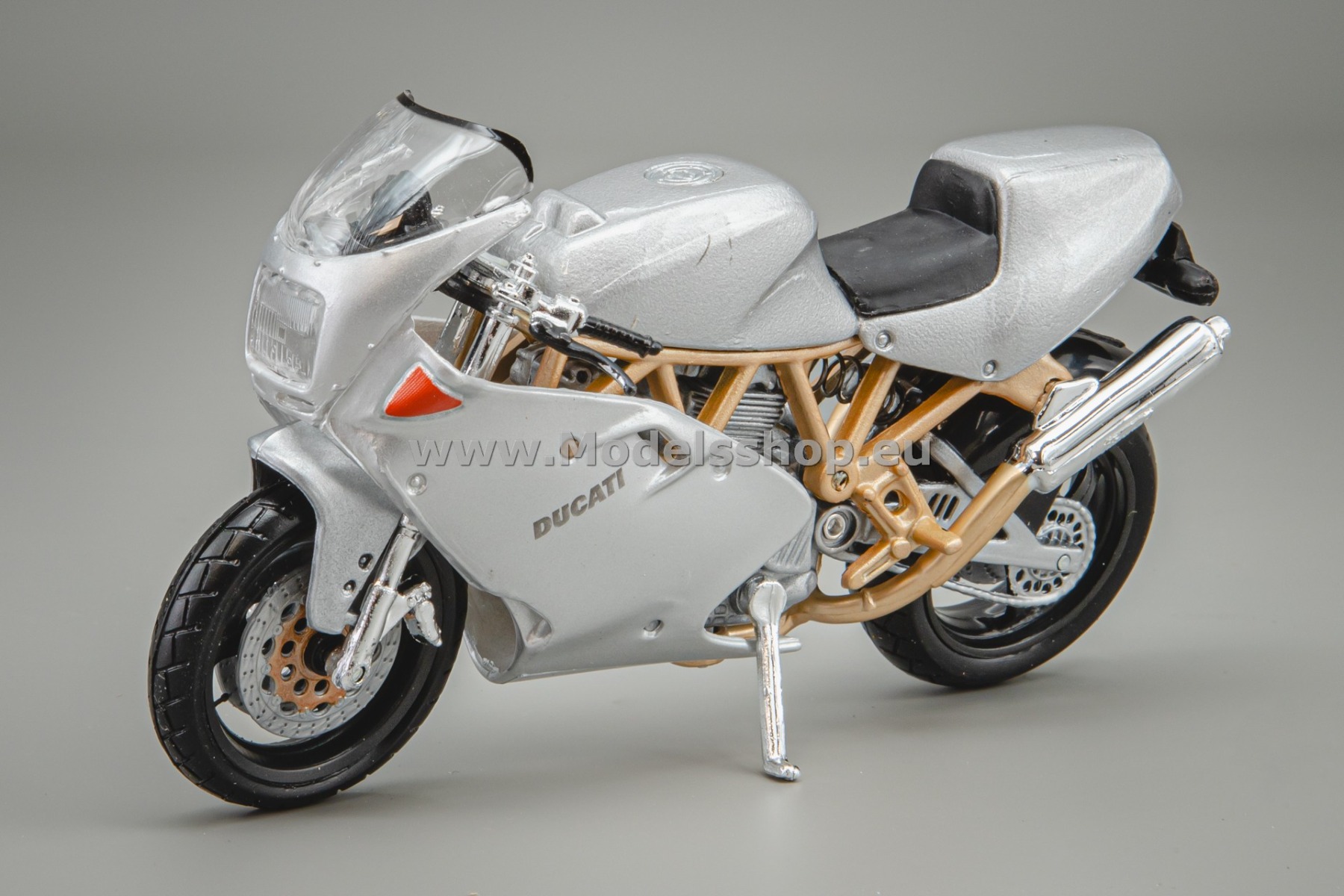 Bburago Ducati Supersport 900FE /silver/ 18-51063