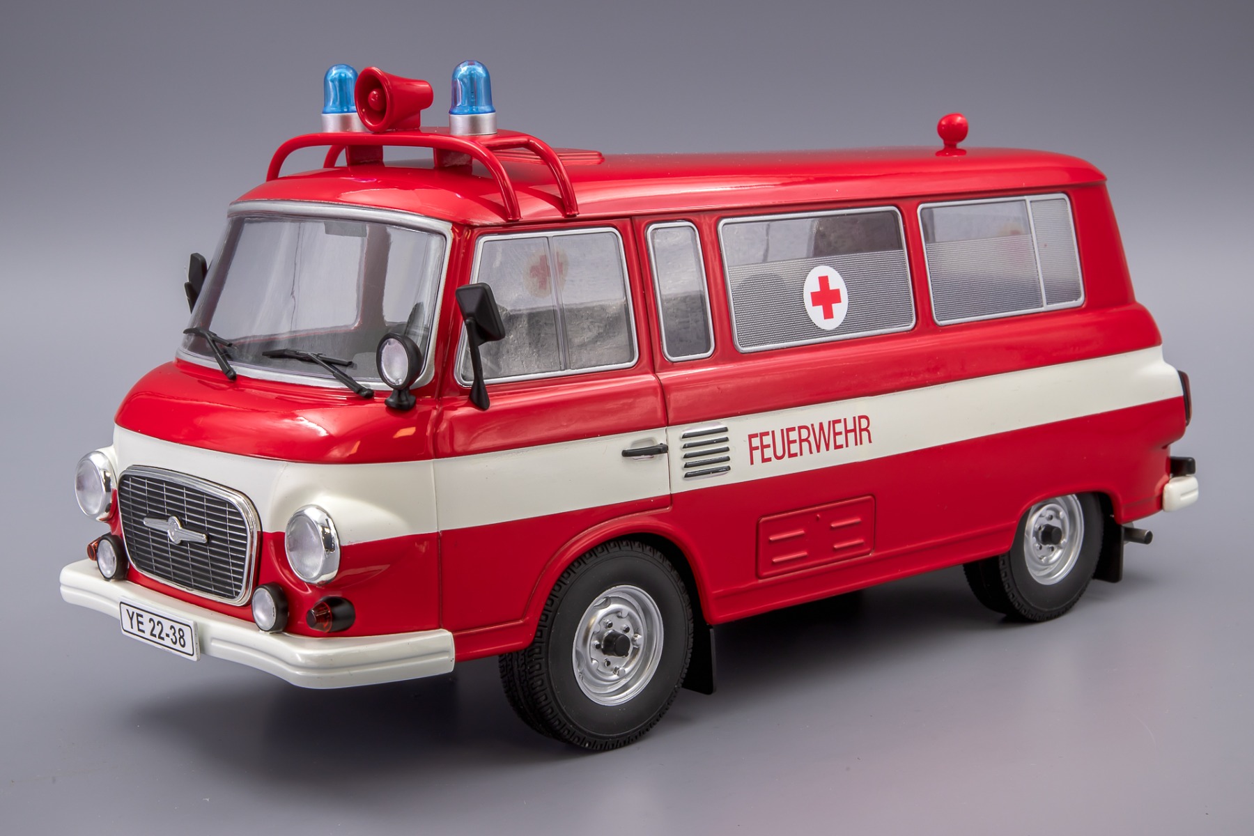 MCG18010 Barkas B 1000 Fire engine / minivan 