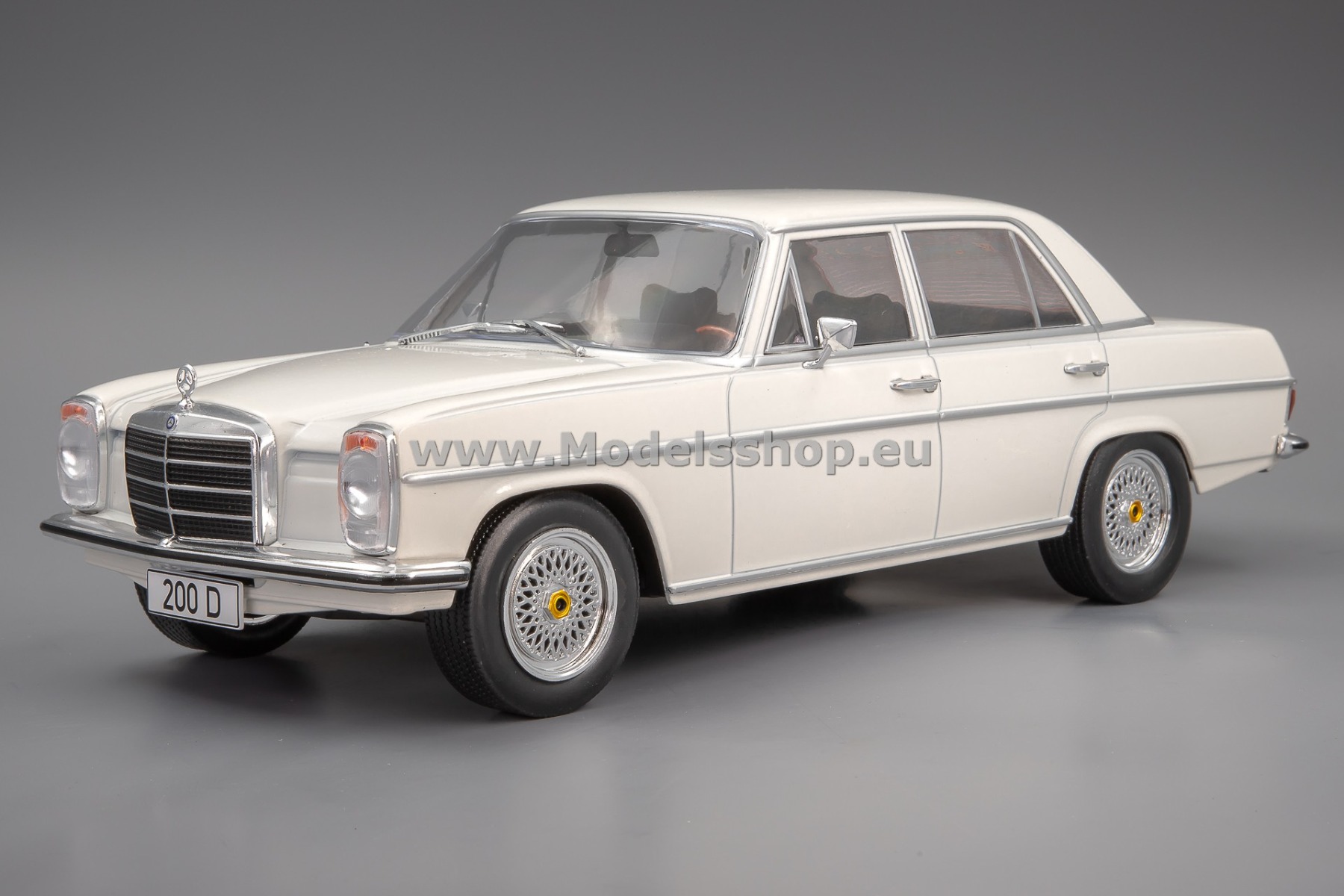 MCG18122 Mercedes-Benz 200D (W115), 1968 /white/