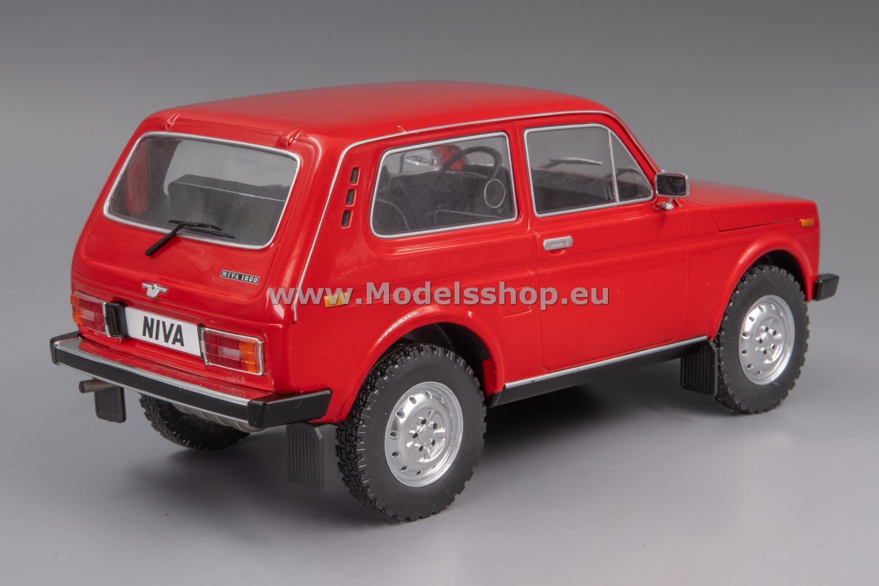 MCG 18129 Lada Niva / VAZ-2121, 1976 /red/