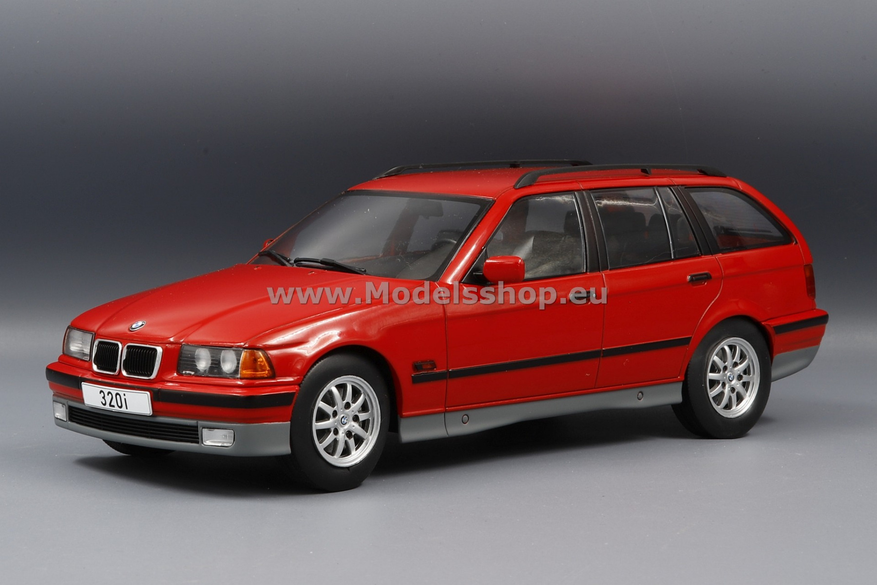 MCG 18154 BMW 3-series (E36) Touring, 1995 /red/