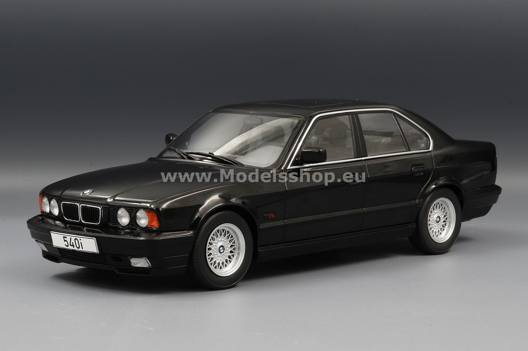 BMW 5-series (E34), 1992 /black/