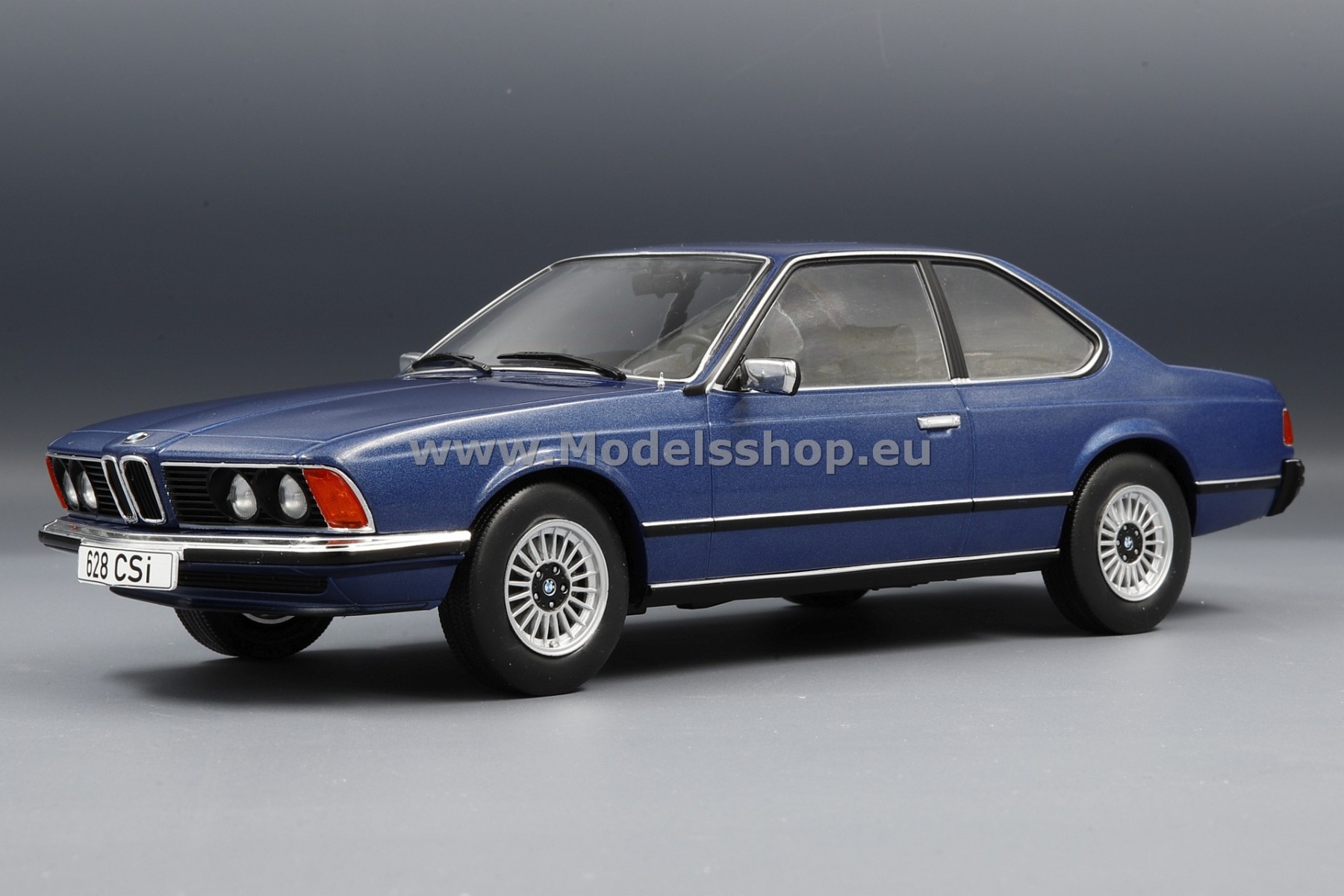 MCG 18164 BMW 6-series (E24), 1976 /dark blue - metallic/