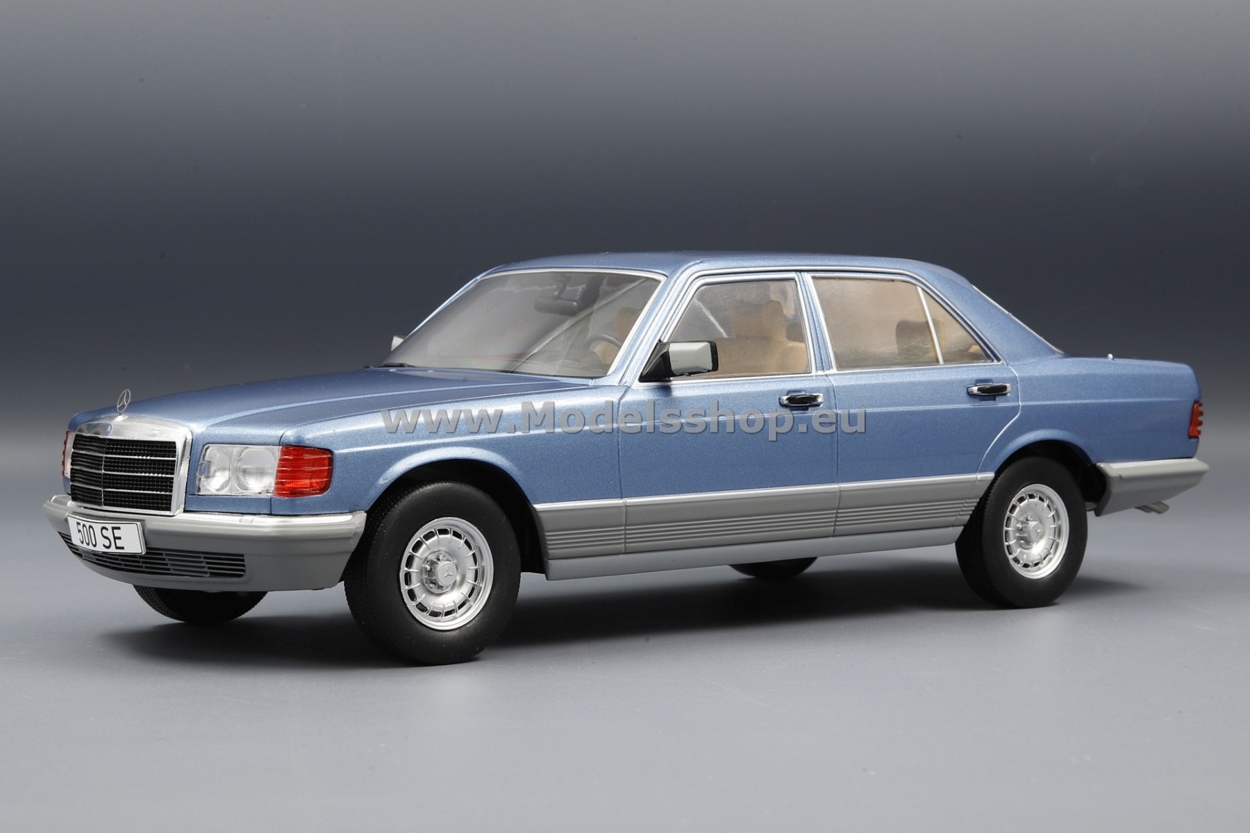 MCG 18186 Mercedes-Benz S-Class (W126), 1979 /blue - metallic/