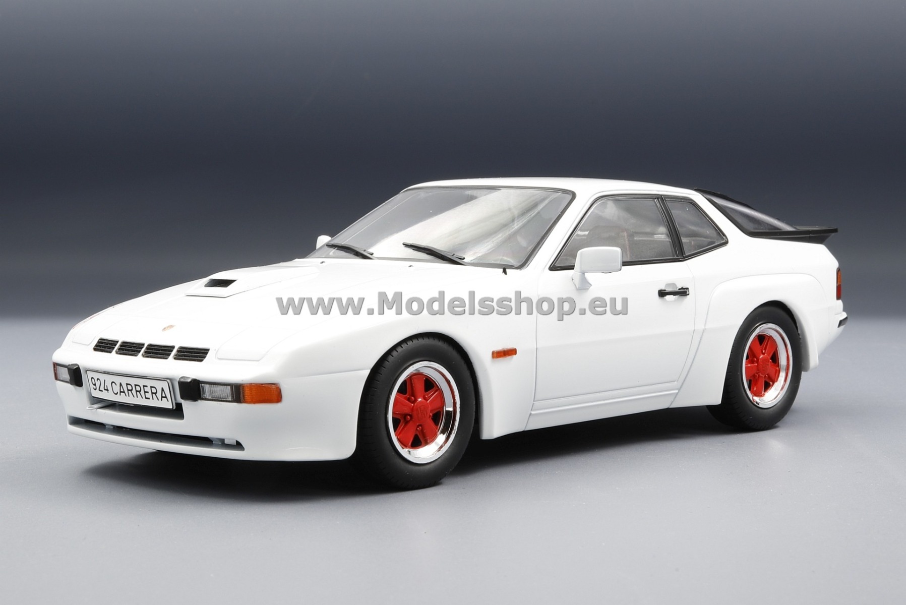 MCG 18303 Porsche 924 Carrera GT, 1981 /white with red wheel rims/