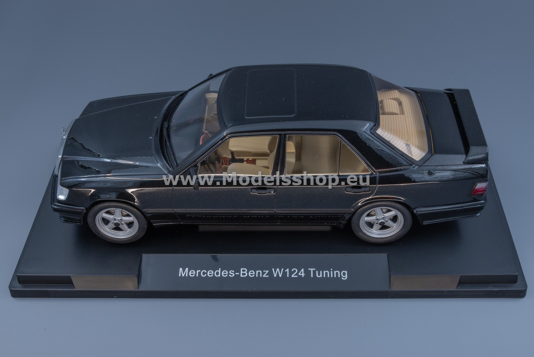 MCG 1/18 Mercedes-Benz W124 Tuning gold | eBay