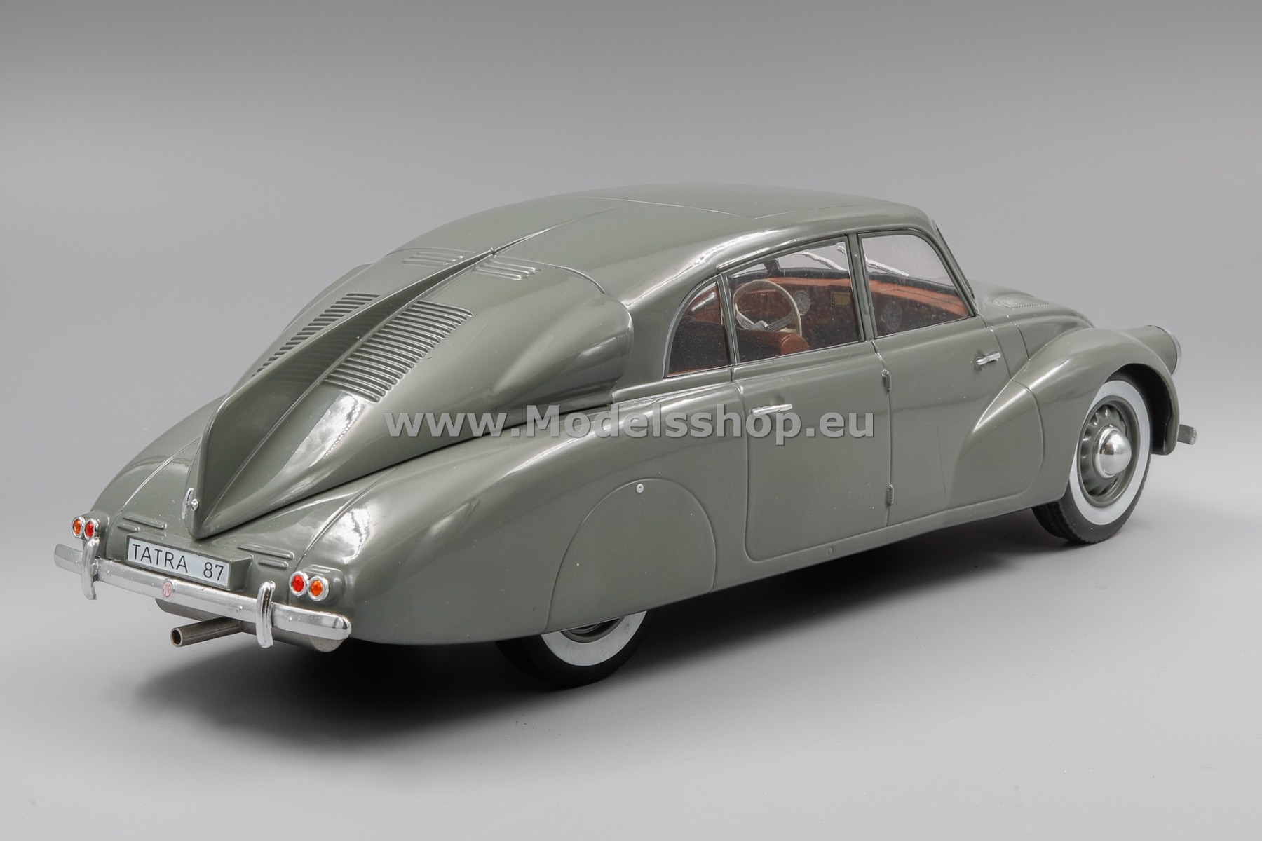 MCG 18363 Tatra 87, 1937 /grey/
