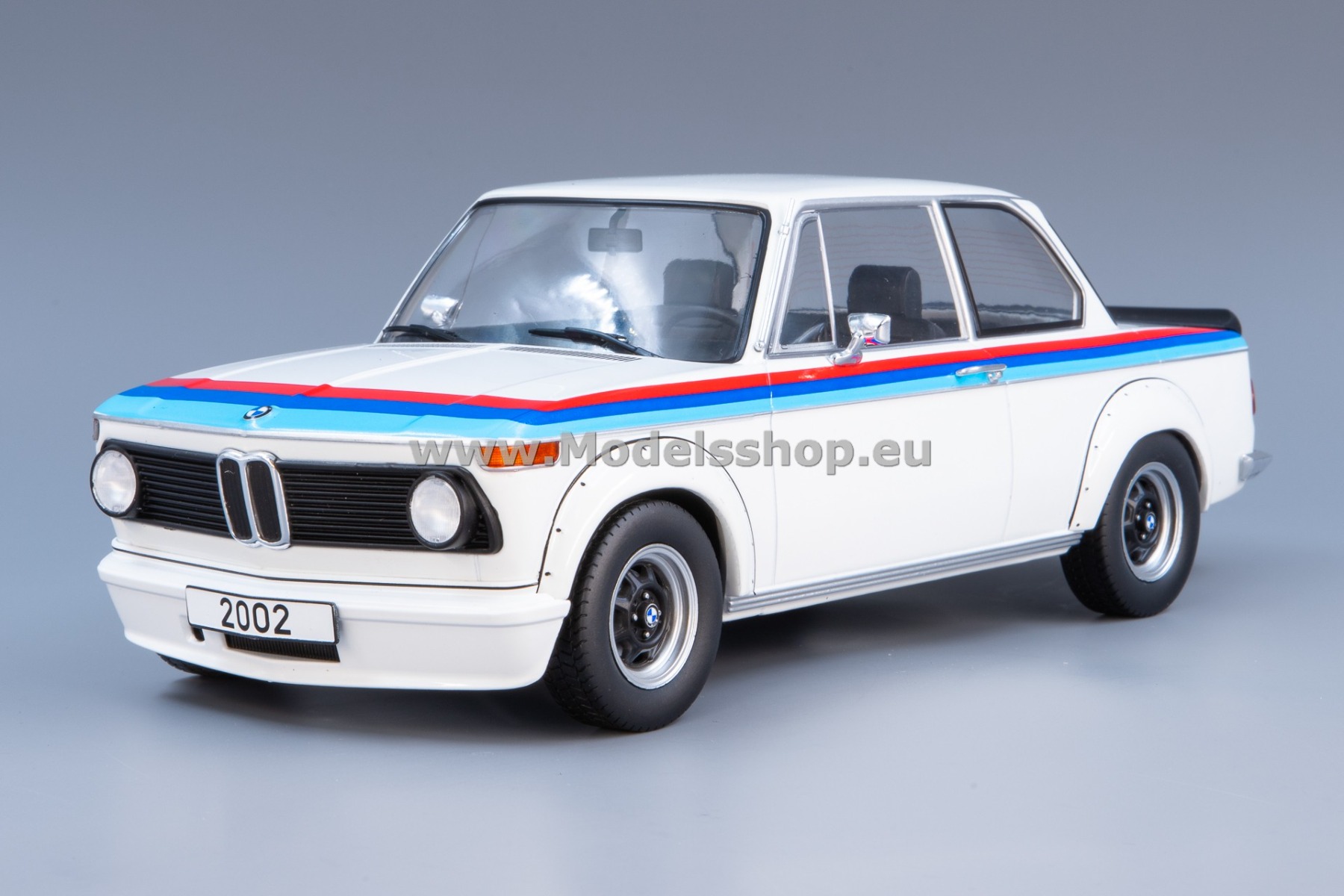 MCG 18408R BMW 2002 Turbo, 1973 /white - decorated/