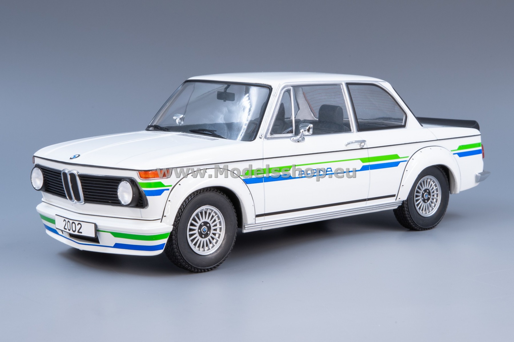 MCG 18409R BMW 2002 Alpina, 1973 /white - decorated/
