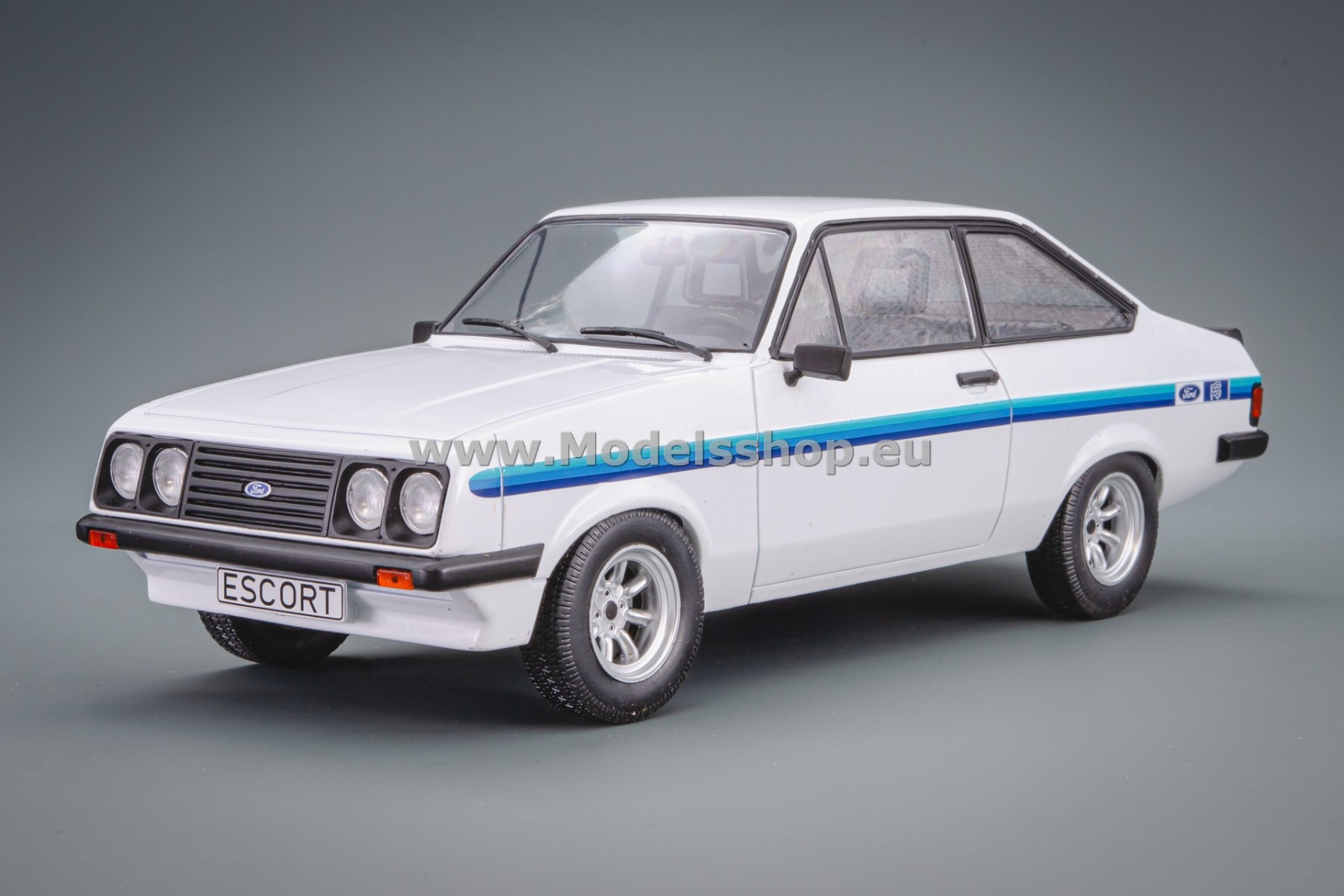 MCG18439 Ford Escort MK II RS 2000, 1977 /white/